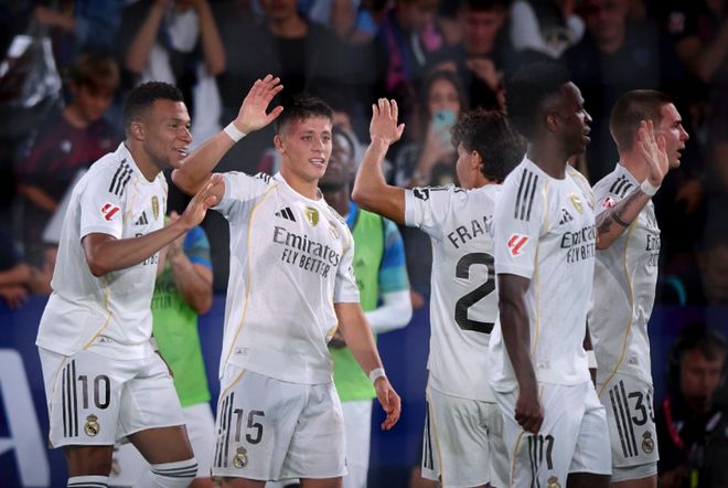 欧洲篮球联赛：皇家马德里豪取胜利，晋级半决赛()